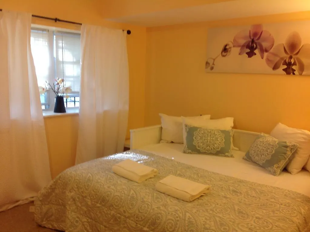 Guest house Mojoy Homesuites At Runyon Newark