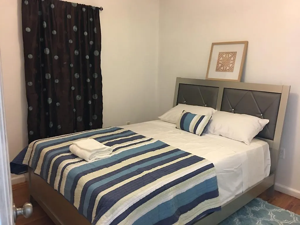 Guest house Mojoy Homesuites At Runyon Newark