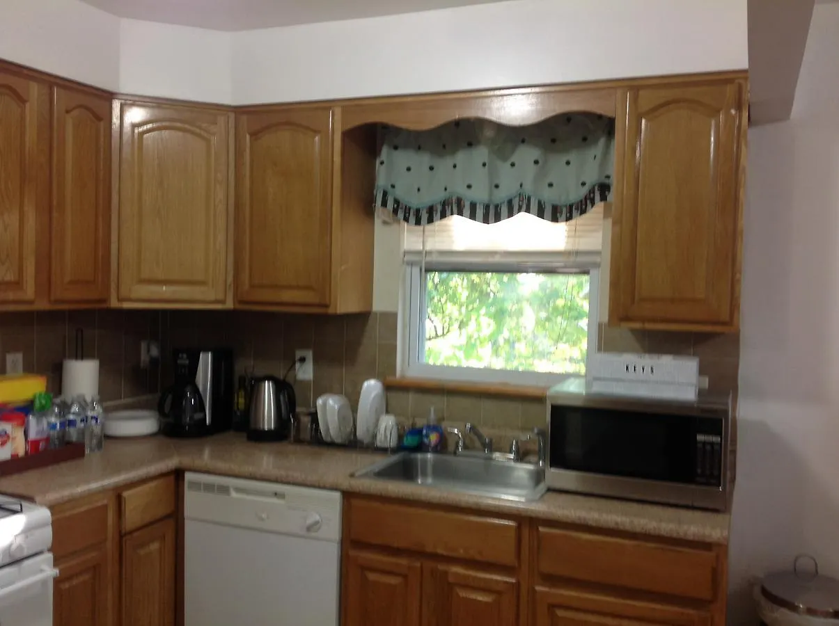 Guest house Mojoy Homesuites At Runyon Newark